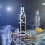 Nicolaus Extra Jemná Vodka Sergei Barracuda 0,5l 38% L.E.
