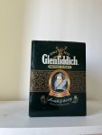 Aukce Glenfiddich Heritage Reserve Mary Queen of Scots Ceramic decanter 0,7l 43% GB L.E.