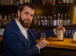 Příběhy, které píše whisky: Whiskový Bentley Macallan